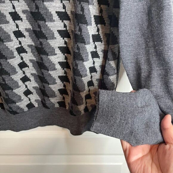 H&M Merino Wool Knit Blend Houndstooth Lightweight Long Sleeve Crew Neck Sweater - Picture 7 of 9